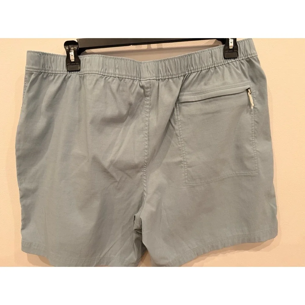 The North Face Mens XXL‎ Seafoam Green Elastic Waist Shorts Lightweight Casual